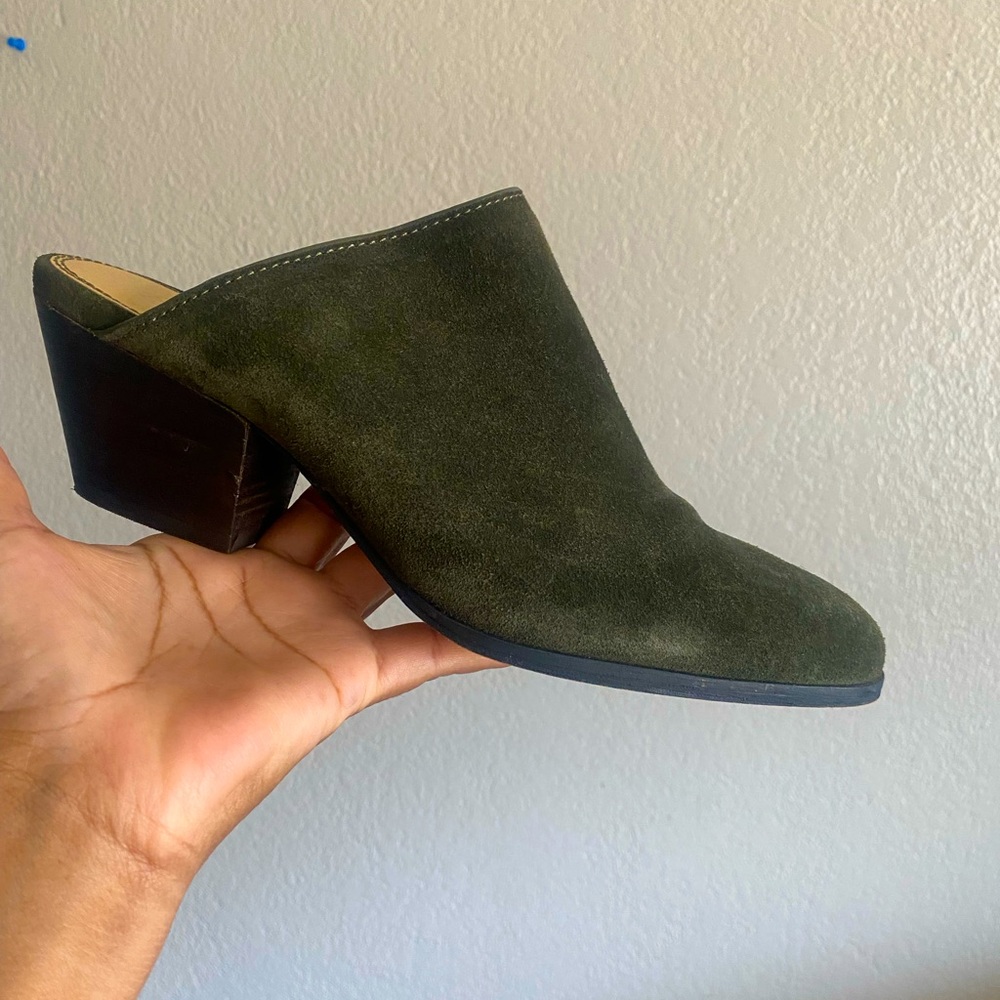 Splendid green suede pointy toe block heel slip on booties